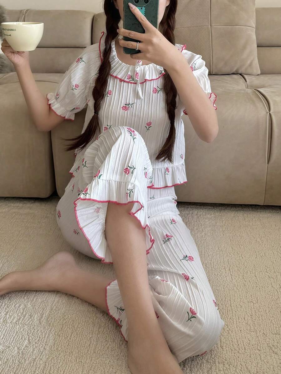 SHEIN Tween Girl Floral Bow Ruffle Trim Round Neck Puff Sleeve Suit Casual Comfy Pajama Set, 2 Pieces - Pink - View 1