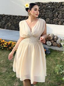 SHEIN Clasi Plus Size Deep V-Neck Elegante Senhoras Chiffon Strass Embelezado Vestido - Damasco - Ver 6