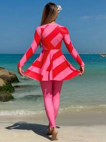 SHEIN Swim 2pcs/Set New Summer Printed Rash Guard & Leggings Swimsuit Set, Front Zipper Design Burkini (Licensed Product) - Multicolor - View 5