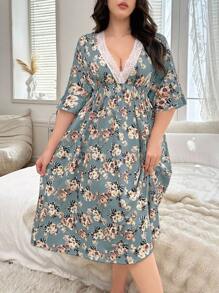 SHEIN Plus Size Lace Trim V-Neck Floral Pattern Sleep Dress, Cozy Outfit, Fall & Winter - Multicolor - View 4