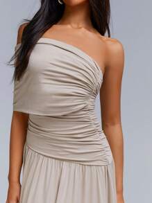 Athîral 女士露背垂坠褶饰派对装 - 卡其色 - 查看 5