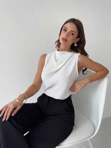 Firerie Damen elegante asymmetrische Rüschenkragen ärmellose Metallknopf anliegende weiße Büro-Pendler-Bluse, Top für Frühling/Sommer Alltagskleidung