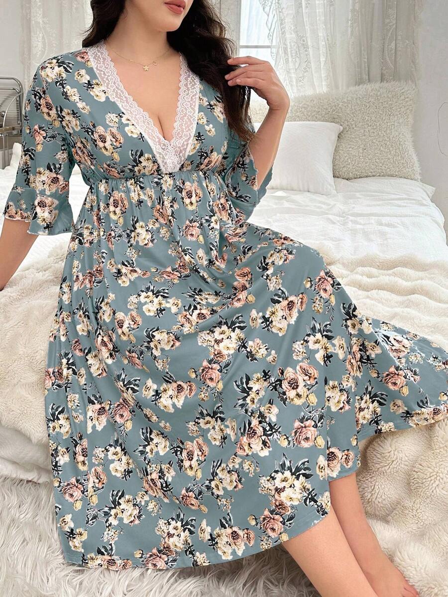SHEIN Plus Size Lace Trim V-Neck Floral Pattern Sleep Dress, Cozy Outfit, Fall & Winter - Multicolor - View 1