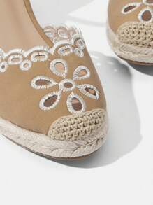 Styleloop Women's Minimalist Ankle Strap Canvas Shoes, Faux Leather Ankle Strap Rope Sole Wedge Platform Bohemian Style Western Music Festival Party Sandals - Camel - View 5