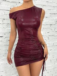 SHEIN EZwear 红色 PU 动物印花迷你连衣裙（单肩带） - 酒紅色 - 查看 3