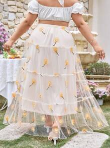 SHEIN VCAY Plus Size Women's Elastic Waist Mesh Embroidery Patchwork A-Line Skirt,Beige,Summer,Boho,Vacation,Wedding Guest,Holiday, Floral Garden Brunch - Beige - View 2