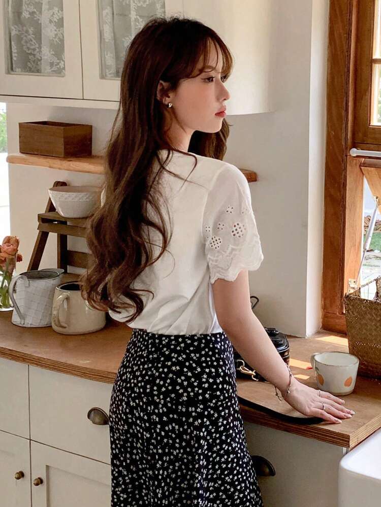 Solid Scallop Trim Eyelet Embroidery Tee Preppy Tops