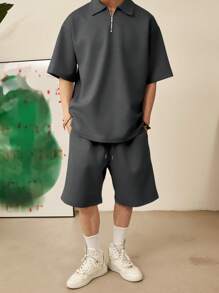 深灰色