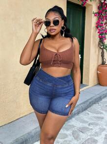 SHEIN Tall CURVE 大码女式蓝色牛仔弹性不对称腰短裤，夏季、度假女士、复活节、春季、西部、女性办公室、狂欢、婴儿洗礼、乡村风格、乡村女性、老钱风格女性、外出、节日、牛仔竞技、机场 - 藍色 - 查看 5