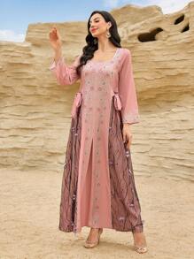 Al Najma 女士方领优雅蝴蝶拼布浪漫风格朴素卡夫坦，阿拉伯传统长裙 - 粉色 - 查看 4