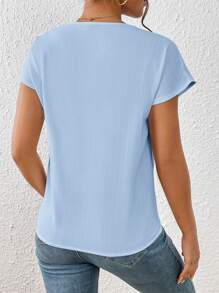 SHEIN Privé Áo thun tay ngắn xếp ly cổ chữ V đơn giản thanh lịch cho nữ - Màu xanh nhạt - Xem 2