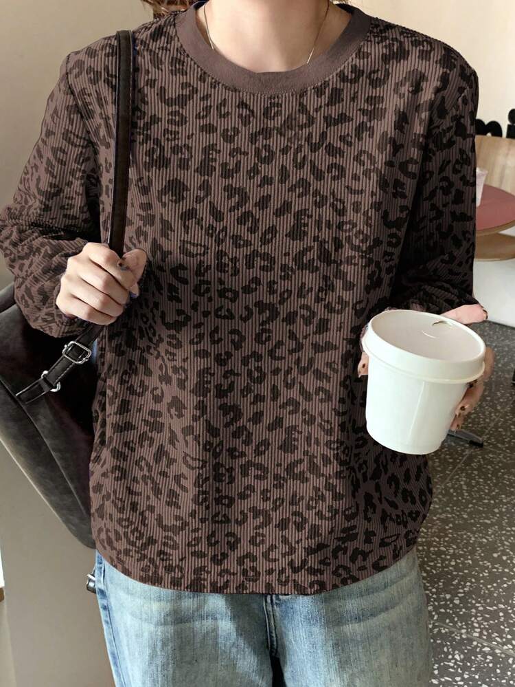Women's Leopard Print Round Neck Loose Casual Long Sleeve T-Shirt,Fall Clothes