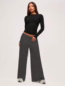 SHEIN BASICS Quần ống rộng rộng rãi, dài đến sàn, họa tiết sọc dệt kim thường ngày dành cho nữ - màu đen - Xem 5