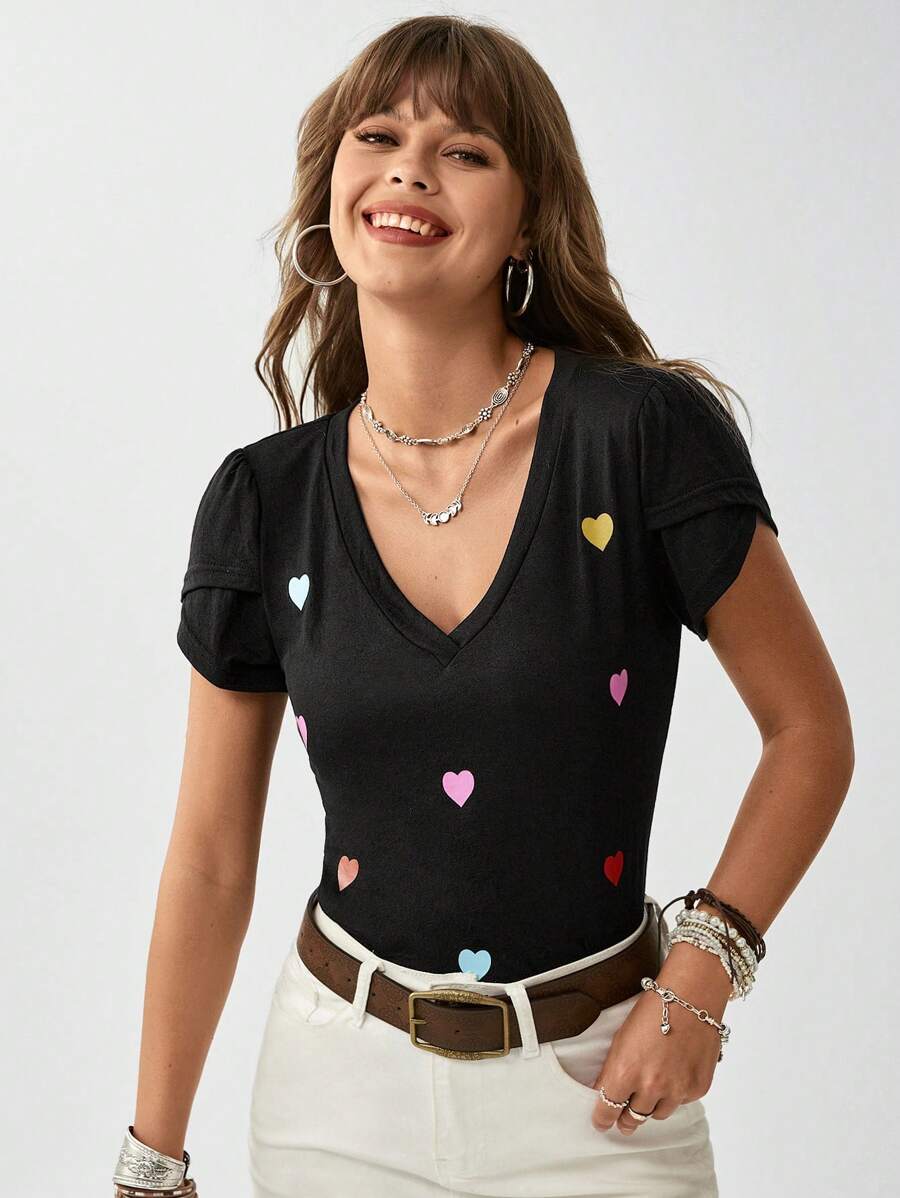 SHEIN LUNE Women's Romantic Heart Print V-Neck Petal Sleeve T-Shirt, Valentine's Day - Black - View 1