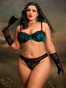 PinupGlam Tanga de encaje cómodo para tallas grandes