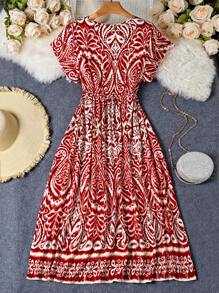 SHEIN LUNE Plus Size Women's V-Neck Ditsy Floral Ruched Waist Split Midi Dress,Beach Outfits,Sun Dress,Boho,Easter Dress,Sun Dress,Boho - Multicolor - View 2