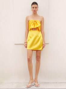 GENKIRA New Elegant French Style Sexy Strapless Mini Dress With Large Cinched Waist And Hollow-Out Design, Bodycon And Slim Fit Baby Yellow  For Summer - Yellow - View 2