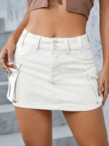 Rivivi Women's Casual Denim Utility Pocket Low-Waist Super Short Skirt - White - View 3