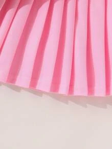 2 件套女童短领前扣刺绣松紧腰褶边休闲运动套装，夏季