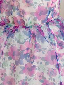 SHEIN Glamorique Kids Robe d'été pour filles avec manches bouffantes en organza à fleurs, fleurs violettes charmantes et élégantes, convient pour les trajets quotidiens, les occasions de fête, mettant en valeur une douce et adorable allure de jeune fille