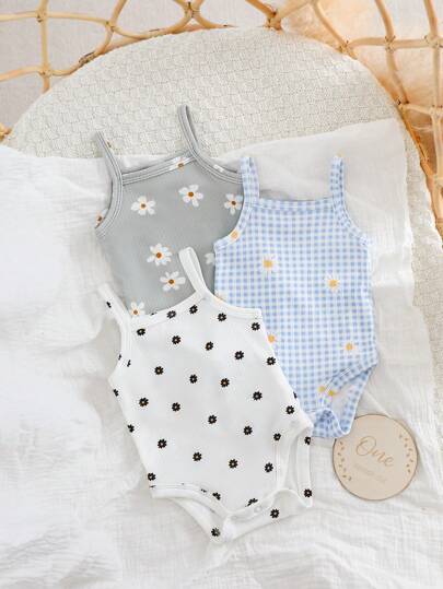 3件套新生女宝宝夏季可爱针织格子印花连体衣+连体衣套装