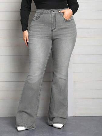 SHEIN Privé 大码女式休闲百搭牛仔喇叭裤，带口袋