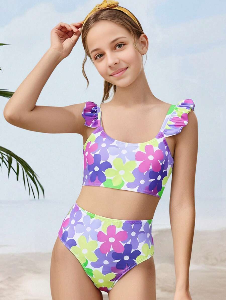 Conjunto de traje de baño para niñas preadolescentes con bikini con estampado floral, bata y minifalda