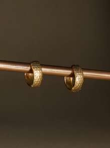 Minimalist Hoop Earrings Suitable For Daily Wear Winter Gifts - Yellow Gold - View 2