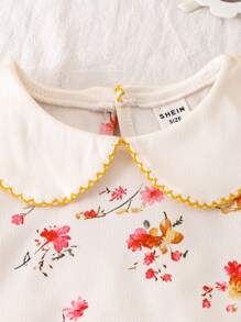 Conjunto de 2 piezas para bebés niñas: Blusa de manga corta con cuello con volantes y estampado floral pequeño + pantalones cortos floreados, para verano - Albaricoque - Ver 4