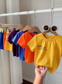 SHEIN Leap Crew 8 件/套婴儿男孩和女孩休闲可爱图形字母印花连帽长袖毛衣上衣和针织短裤 2 件套服装，适合春夏穿着、居家和户外