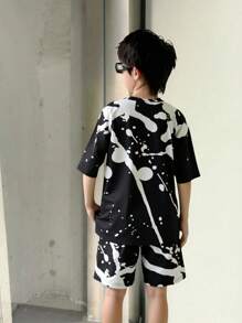 Tween Boy Street Cool Print Short Sleeve T-Shirt And Shorts 2 Pieces Set - Multicolor - View 2