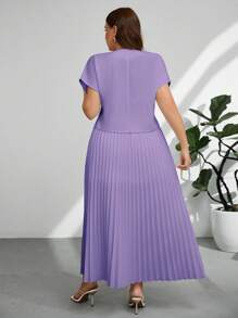 Firerie طقم قياس كبير قطعتين - ملابس علوية بأكمام قصيرة ذات لون واحد وتنورة على شكل حرف A