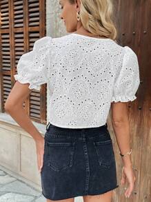 Breezaya Dames V-hals Wit Romantisch Vakantie Strand Casual Boho Reizen Muziek Festival Linnen Borduurwerk Geborduurd Doorschijnend Asymmetrische Zoom Knoop Pendelen Thuis Wit Pofmouw Lente En Zomer Nieuw Schattig Los Blouse Met Korte Mouwen