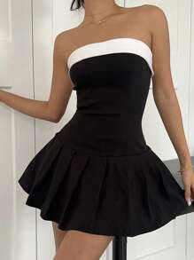 SHEIN EZwear Vestido corto con hombros descubiertos y plisados para mujer - Blanco y Negro - Ver 5