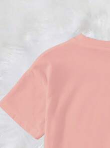 SHEIN Explorewe 青少年女孩休闲时尚舒适可爱浣熊喝珍珠奶茶字母和动物图案短袖 T 恤，春夏季 - 粉色 - 查看 4