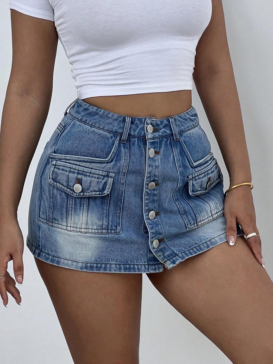 SHEIN EZwear Women's Single Button Casual Denim Cargo Mini Shorts,Year-Round,For Spring/Summer Holiday,Suitable For Summer,Blue Summer,Vacation Woman,Easter,Spring,Western,Office For Women,Rave,Baby Shower ,Cottagecore,Country Women,Old Money Style - Blue - View 1