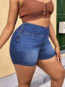 SHEIN Tall CURVE 大码女式蓝色牛仔弹性不对称腰短裤，夏季、度假女士、复活节、春季、西部、女性办公室、狂欢、婴儿洗礼、乡村风格、乡村女性、老钱风格女性、外出、节日、牛仔竞技、机场 - 藍色 - 查看 3