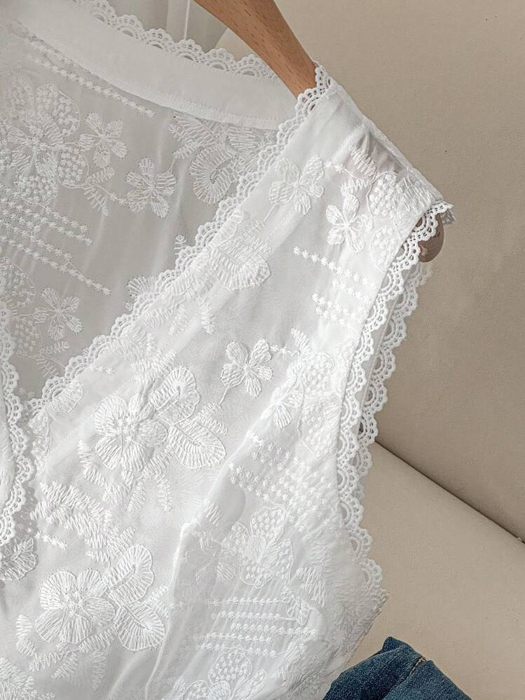 CosyJoli Blusa blanca de verano de talla grande para mujer, con bordados y diseño calado, de estilo elegante y cómodo para uso diario, con estilo bohemio y chic, ideal para vacaciones, salidas, vestimenta occidental, verano europeo, uso en la oficina, atuendos para brunch y blusas de verano lindas - Blanco - Añade 5