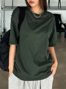DAZY Letter Embroidery Drop Shoulder Tee - Dark Green - View 6