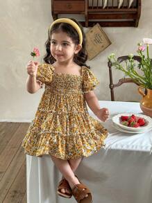 SHEIN LMoss Kids LMoss Baby Girl Cute Ditsy Floral Pattern Sleeveless Sundress, Summer - Yellow - View 5