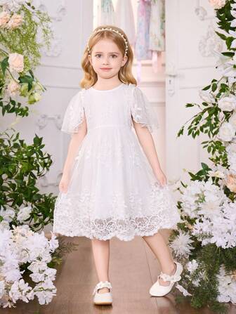 SHEIN Glamorique Kids Girls Lace Embroidered White Tulle Princess Dress, Elegant Pageant Wedding Flower Girl Dress, Suitable For Summer Parties, Birthday Occasions Lace Dresses For Young Girls Girl Dresses Young Girls Partywear