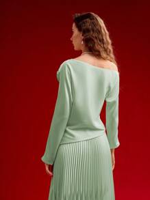MOTF PREMIUM STEREO FLORAL ASYMMETRICAL HEM BLOUSE,VALENTINE'S DAY - Green - View 6