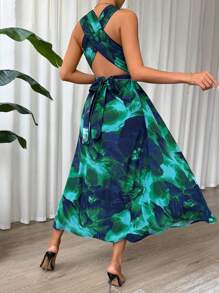 SHEIN Clasi Plus Size Women's Summer Backless Halter Split Dress, Vacation Resort Style - Dark Green - View 2