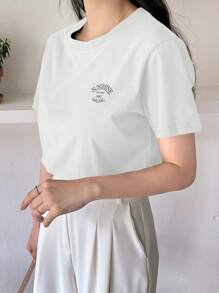 DAZY Letter Graphic Round Neck Tee - White - View 4