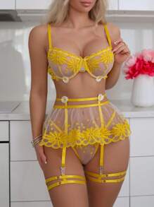 Set de 5 piezas de lencería sexy bordada con sujetador con aros para mujeres