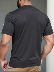 Manfinity Homme T-shirt col rond imprimé avec lettres et couleurs contrastées pour grands hommes