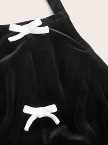 Easelle Black Velvet Bow Decor Backless Halter Top And Mini Skirt Fitted 2 Pieces Set - Black and White - View 7