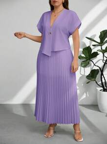 Firerie طقم قياس كبير قطعتين - ملابس علوية بأكمام قصيرة ذات لون واحد وتنورة على شكل حرف A