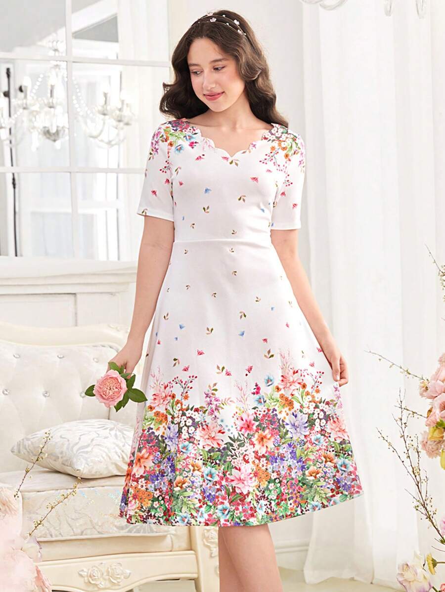 SHEIN 少女針織花邊領燒花v領休閒裙 - 白色 - 查看 1