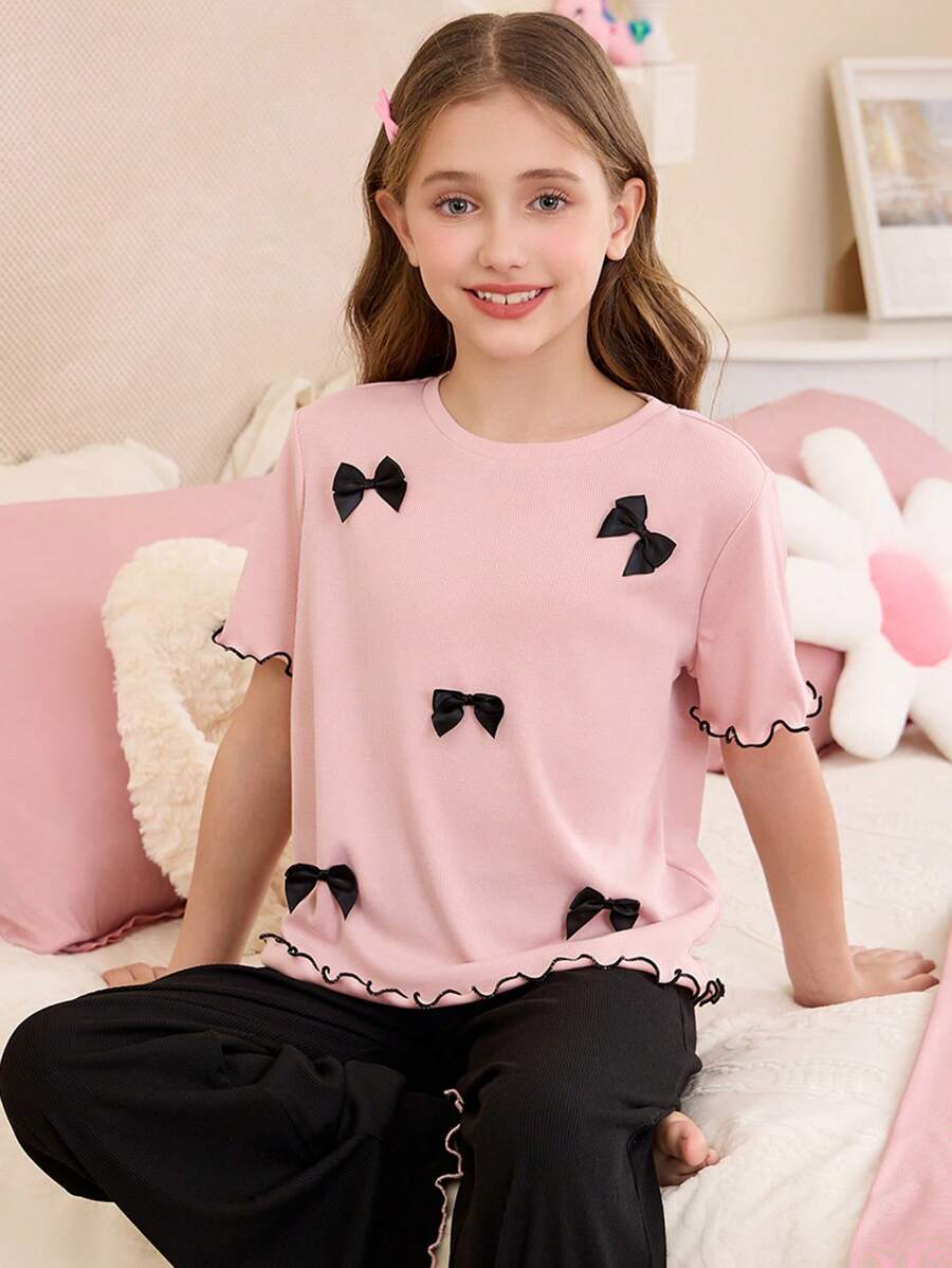 SHEIN Leap Crew Dozemod Tween Girl Tween Girls 甜美简约 3D 蝴蝶结装饰圆领荷叶边短袖长裤休闲舒适 2 件套睡衣套装 - 粉色 - 查看 1